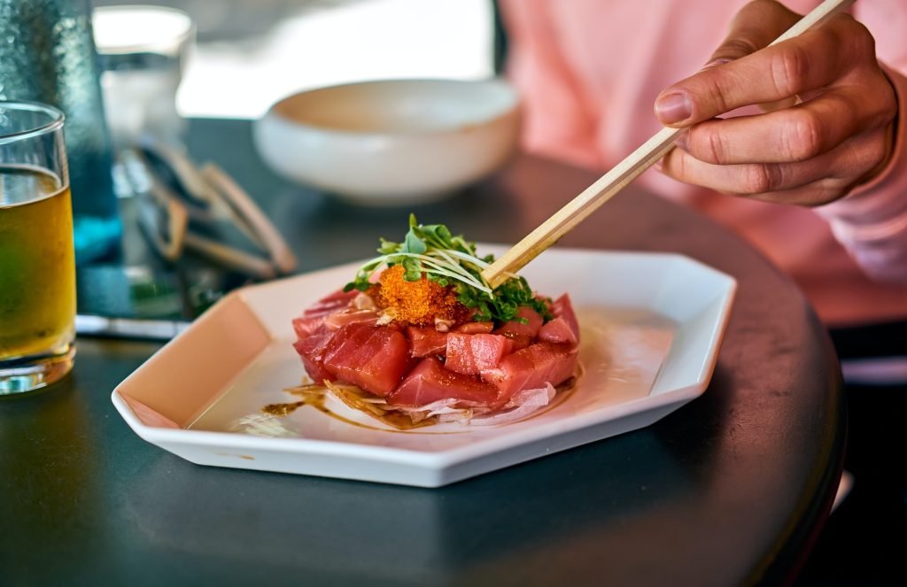 Hawaii poke bowl food plate