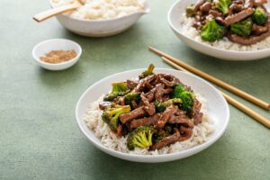how to cook beef tips and rice